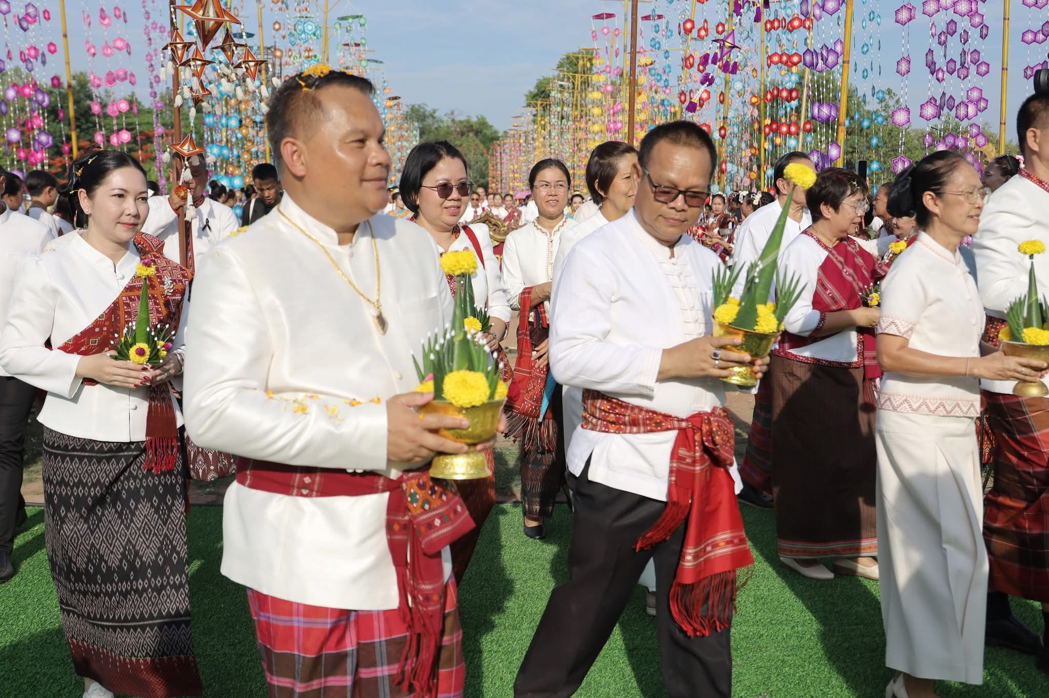 title - ส.ป.ก.กาฬสินธุ์ ร่วมพิธีเปิดงานเทศกาล “วิสาขปุณฺณมีปูชา” จังหวัดกาฬสินธุ์ ประจำปีงบประมาณ พ.ศ.2569